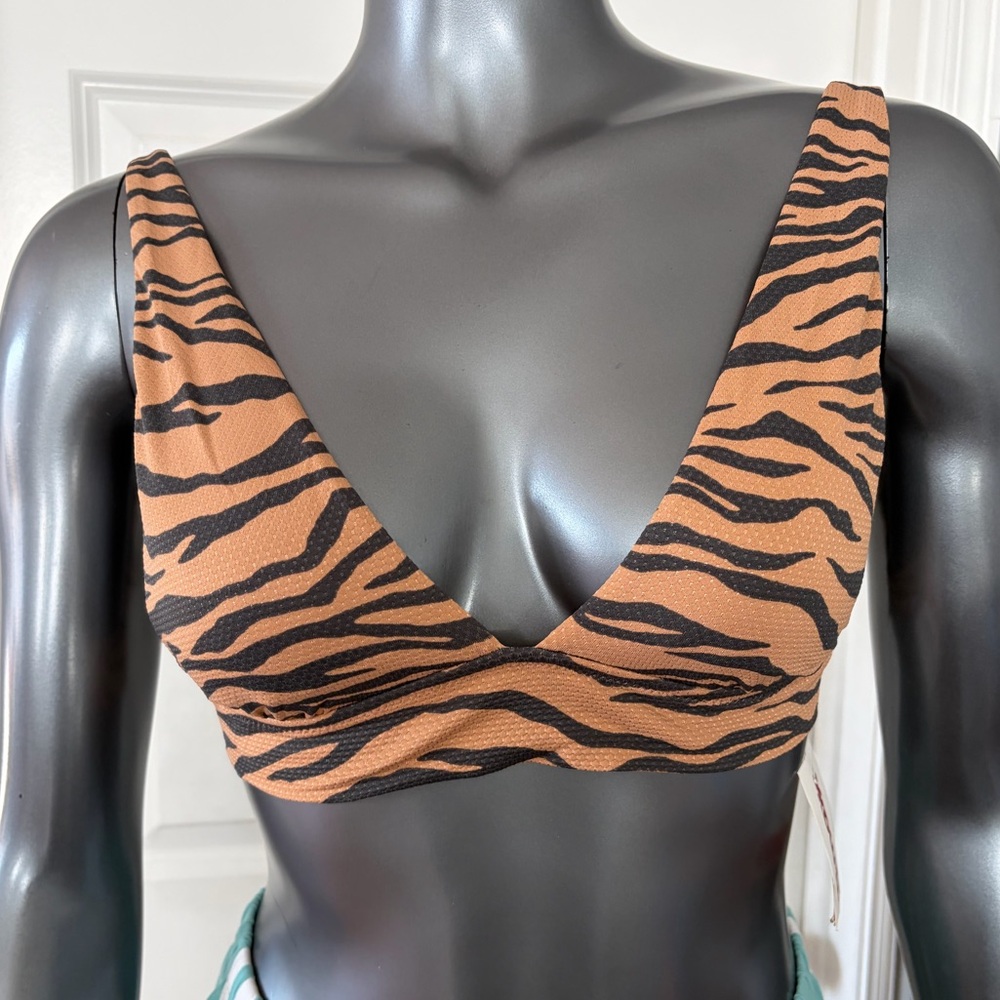 NWT AERIE Ultra Soft Tan & Dark Brown Tiger Stripe Bikini Top